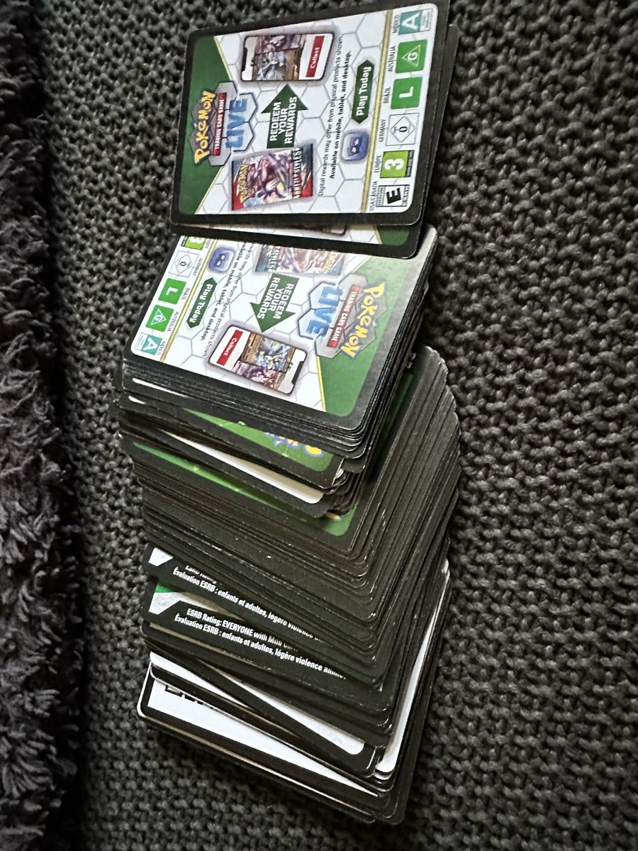 Pokemom TCG online Redemption Cards