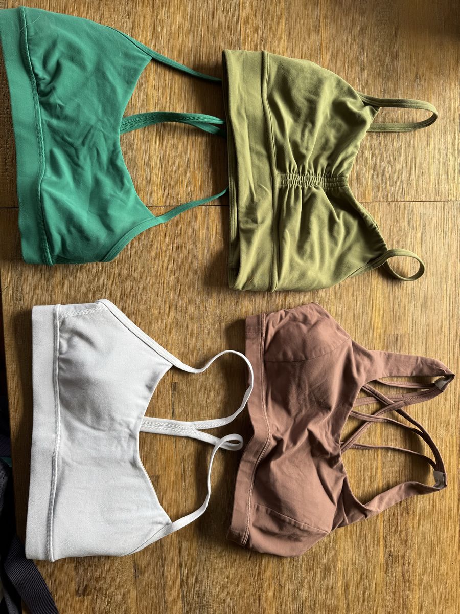 Lululemon sports bras