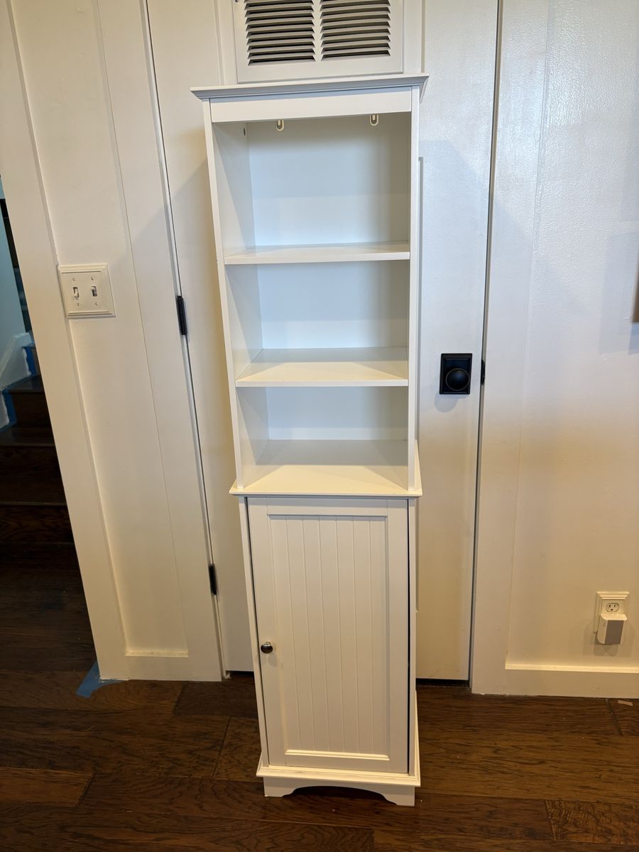 White cabinet