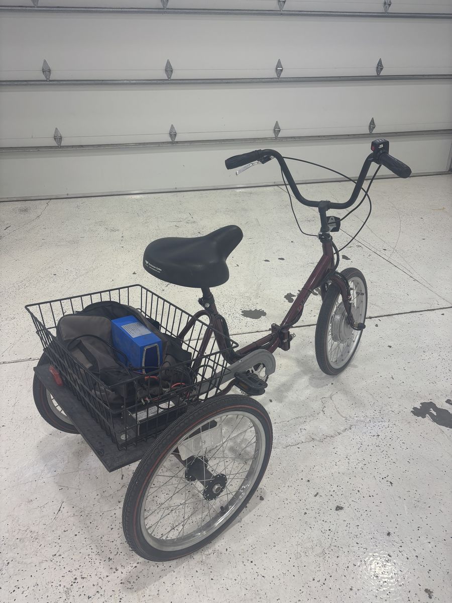 E-Trike - 750 Watt Motor - 15 MPH