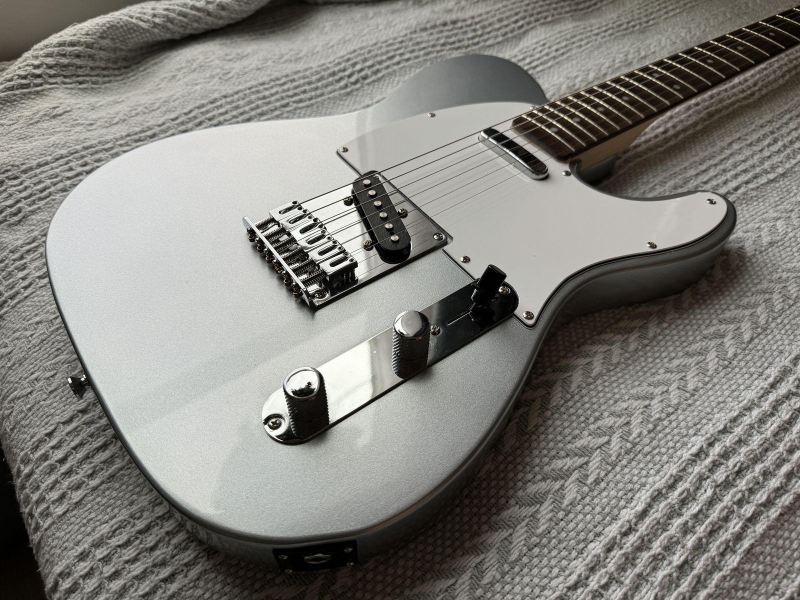 Fender Squier Affinity Telecaster - Great Condition Slick Silver