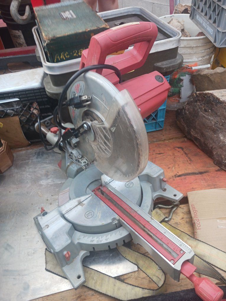 Mitter chop saw