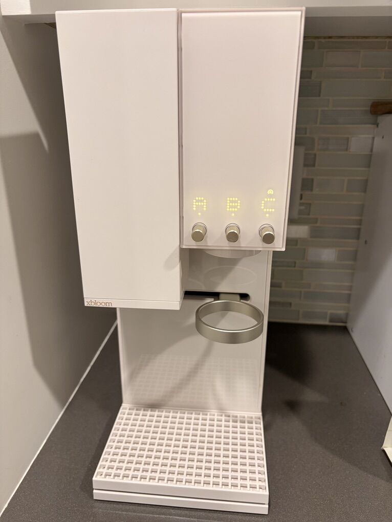 XBloom Studio Automated Pour Over Coffee Machine