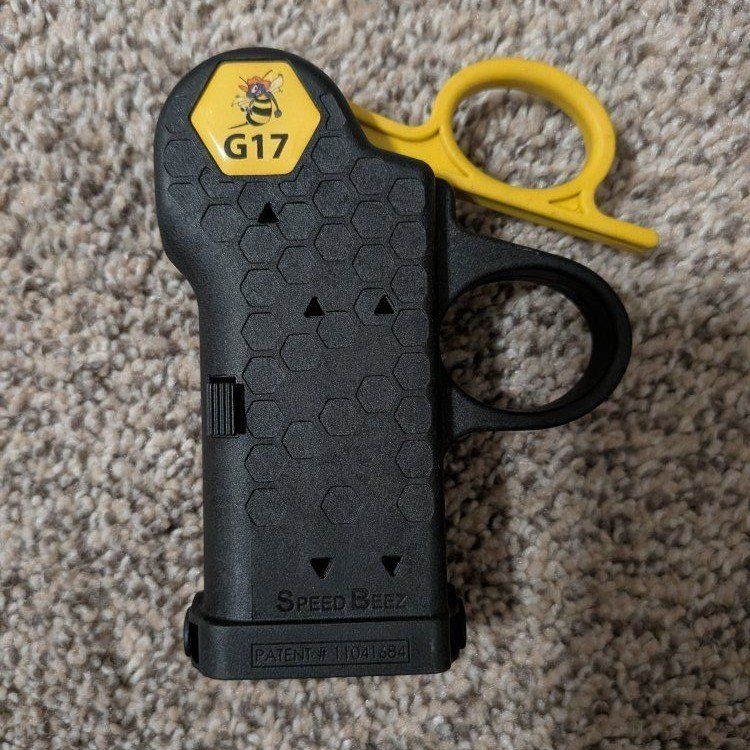 Speed Beez Glock Pistol Grip Loader in Black/Yellow - Excellent Condition 9mm