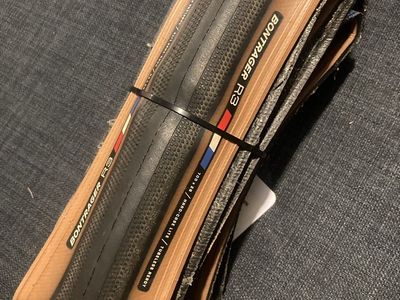 Bicycle Tires Bontrager R3 700x28 TLR