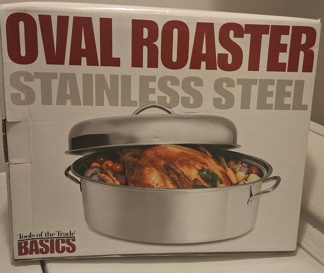 Stainless Steel Oval Roaster with Lid
