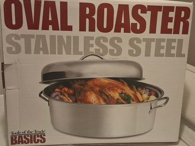 Stainless Steel Oval Roaster with Lid