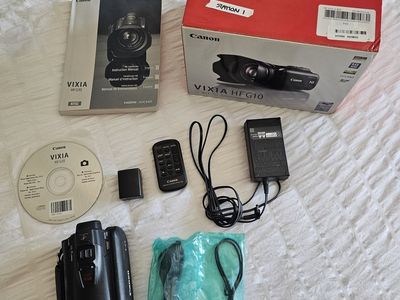 Canon Vixia HF G10 HD Camcorder – Barely Used – Full Kit
