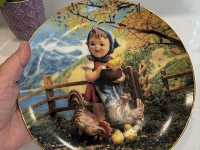 Hummel collectors plate