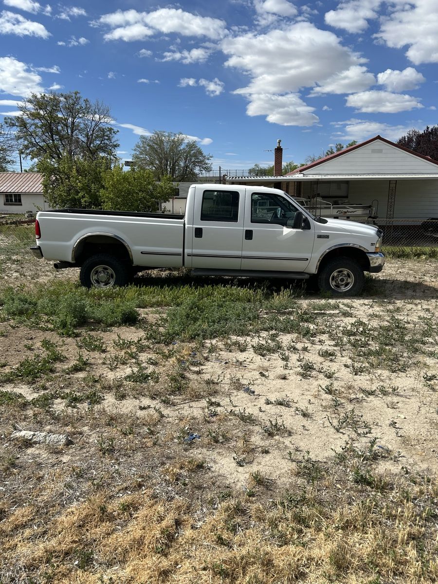 1999 Ford F-350 Super Duty XLT