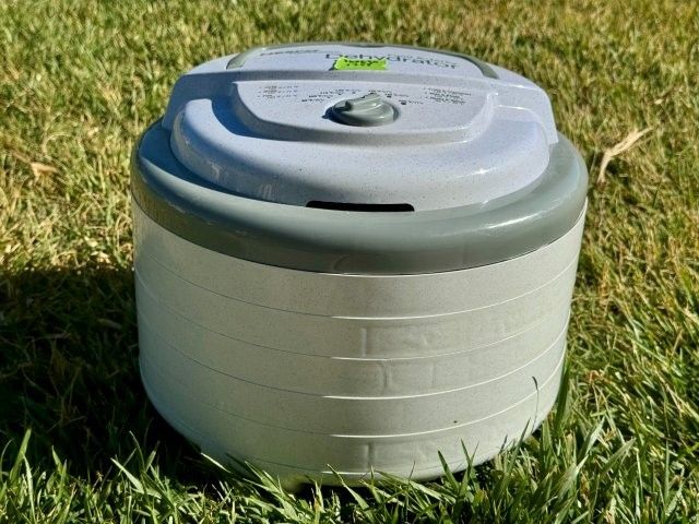Nesco Professional Food & Jerky Dehydrator
