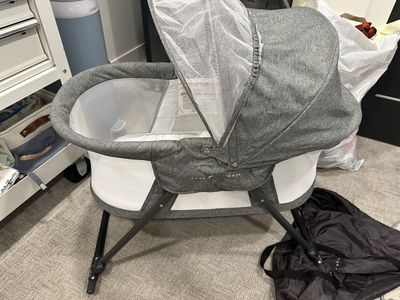 Baby Delight Portable Bassinet