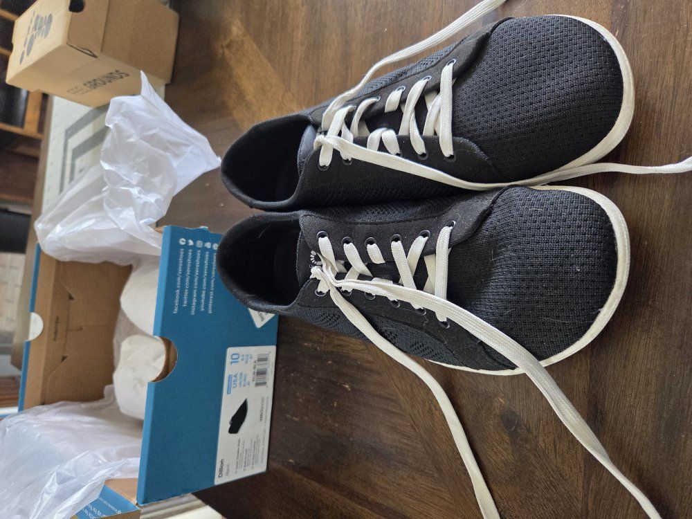 Xero shoes Dillon womens size 10