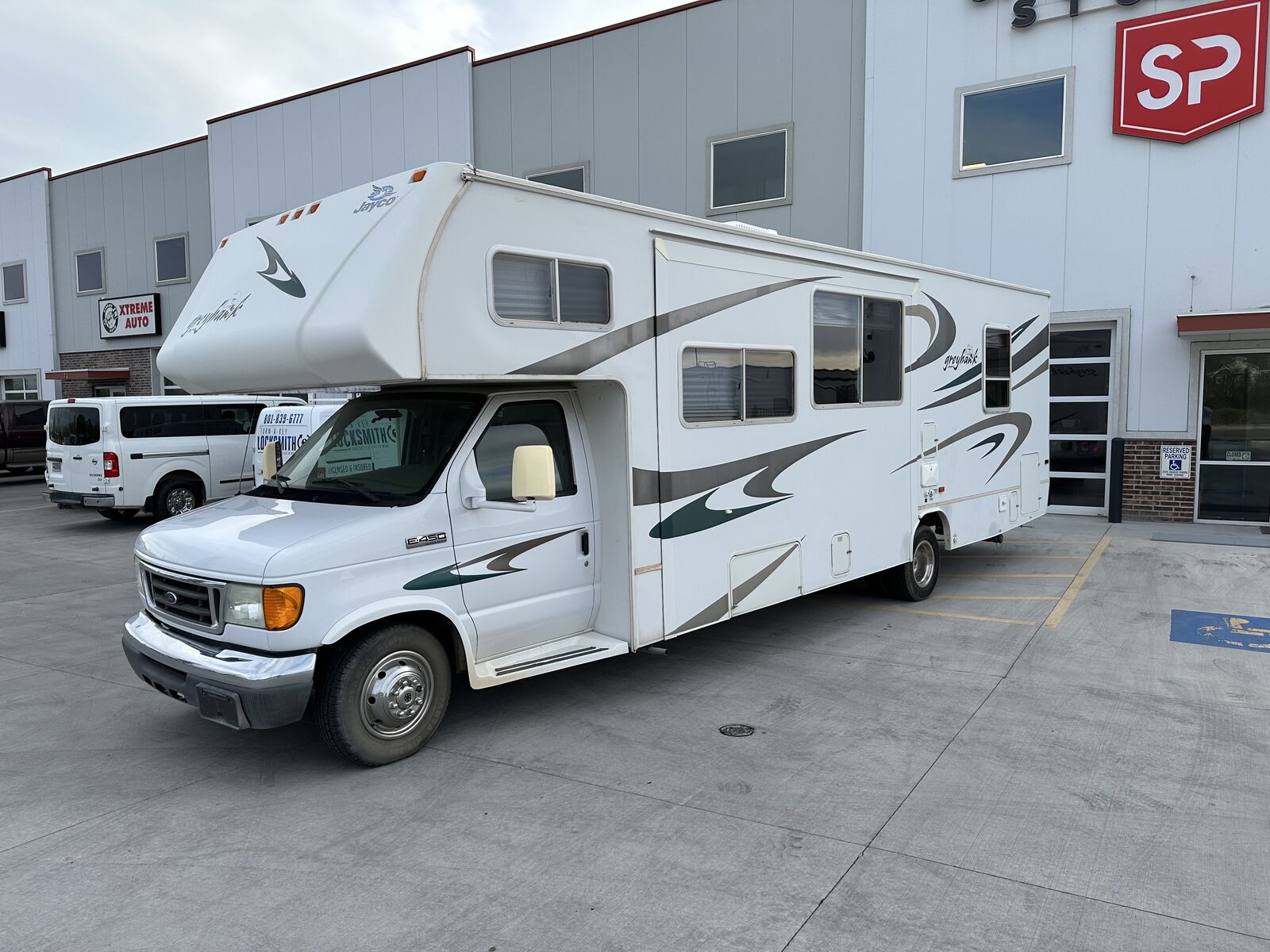 Jayco Greyhawk Class C 32 foot FOR RENT