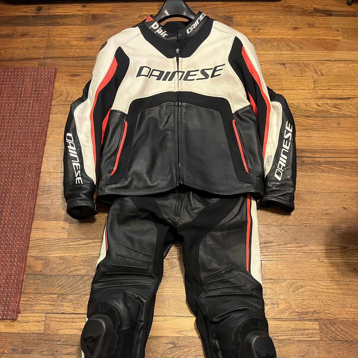Dainese Misano D-Air Size 56 EU race suit