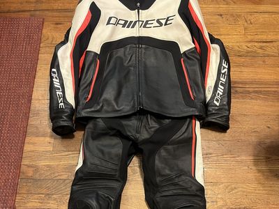 Dainese Misano D-Air Size 56 EU race suit
