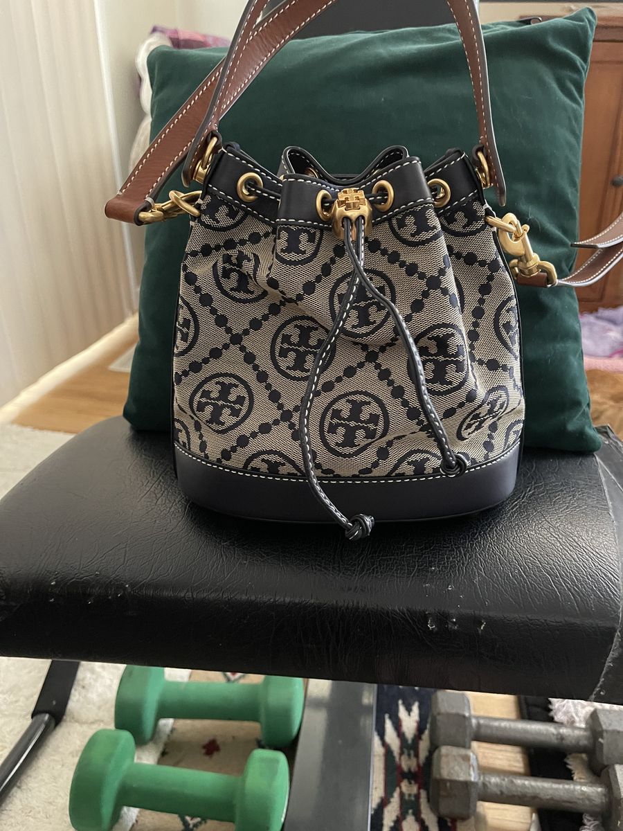 Tory Burch authentic bucket bag