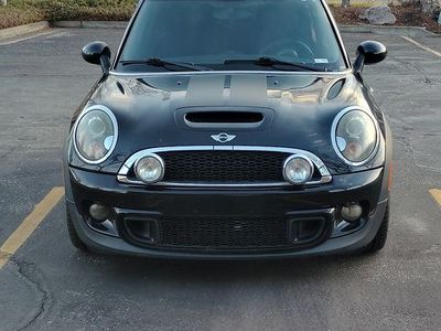 2011 MINI COOPER S
