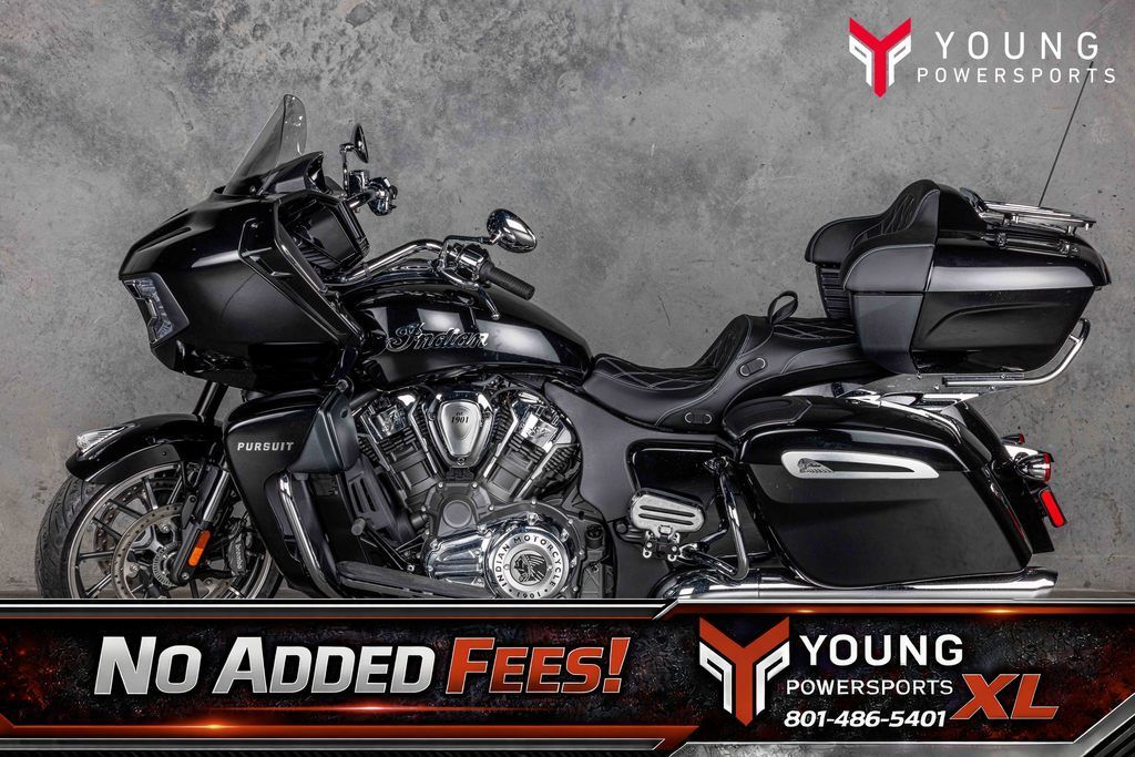 2025 Indian Motorcycle® Pursuit® Limited w/PowerBand Audio Black Metallic