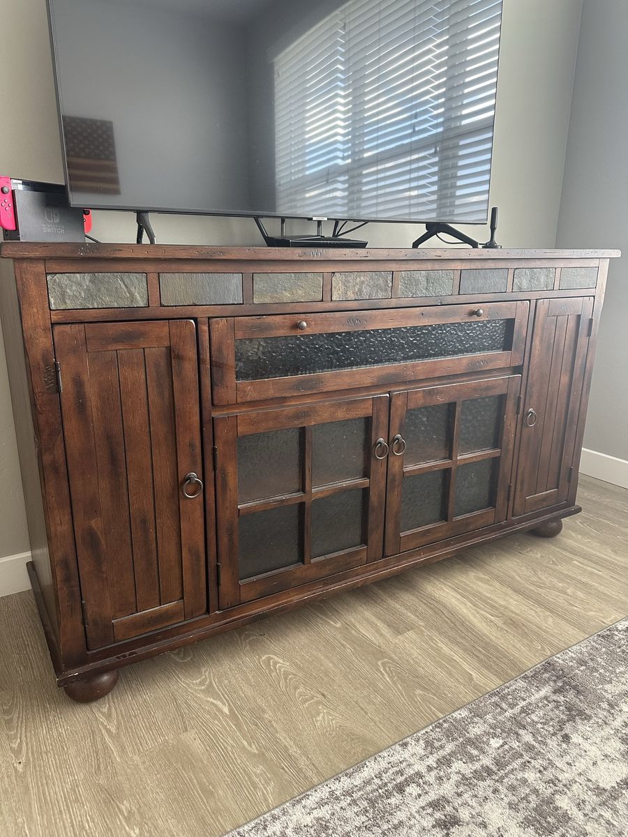 Tv Stand / Hutch / Cabinet