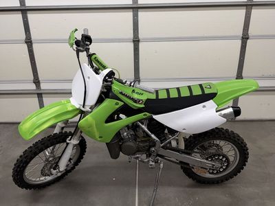 Kawasaki KX 85 Dirt Bike