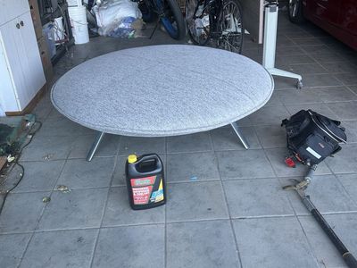 Huge 5’ Bernhardt Round Lounge Ottoman / Low Seating Piece