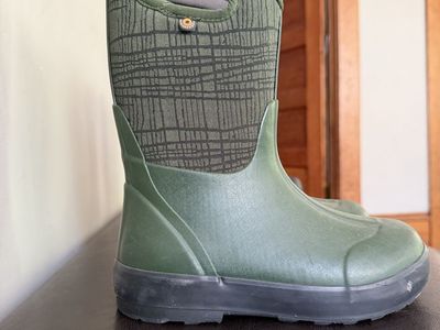 Bogs Youth Classic II Green Waterproof Rubber Rain Boots Size 3