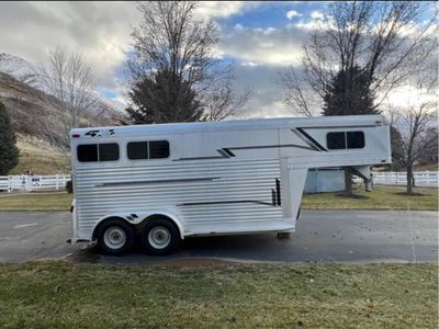 1999 4 star 2 horse
