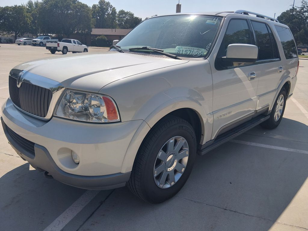 2004 Lincoln Navigator Luxury