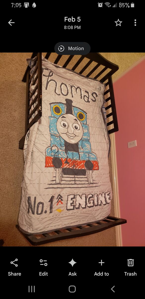 Toddler bed with sheets