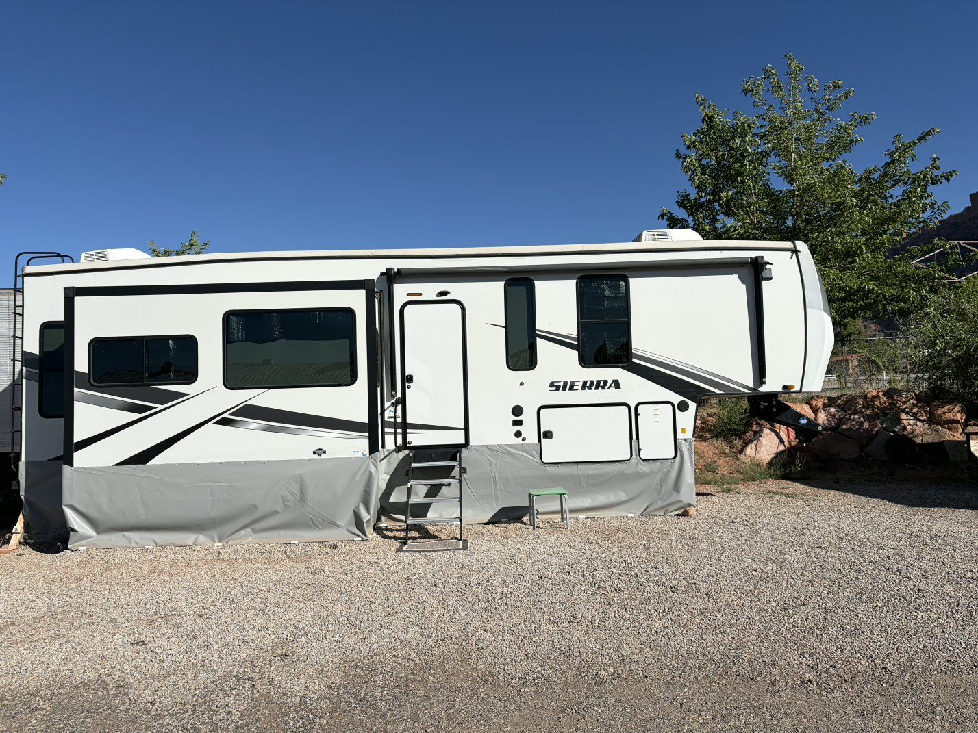 2021 Sierra 321RL by Forest River