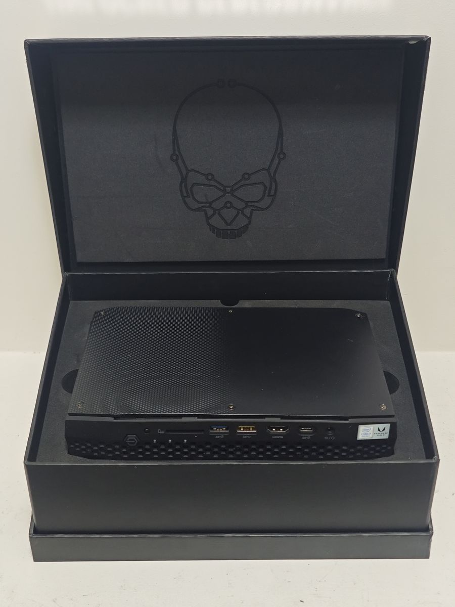 NUC8i7HVK|i7-8809G|32G/512G|Radeon RX Vega M GH Graphics 4GB|W11 Pro+Office24 LTSC activated