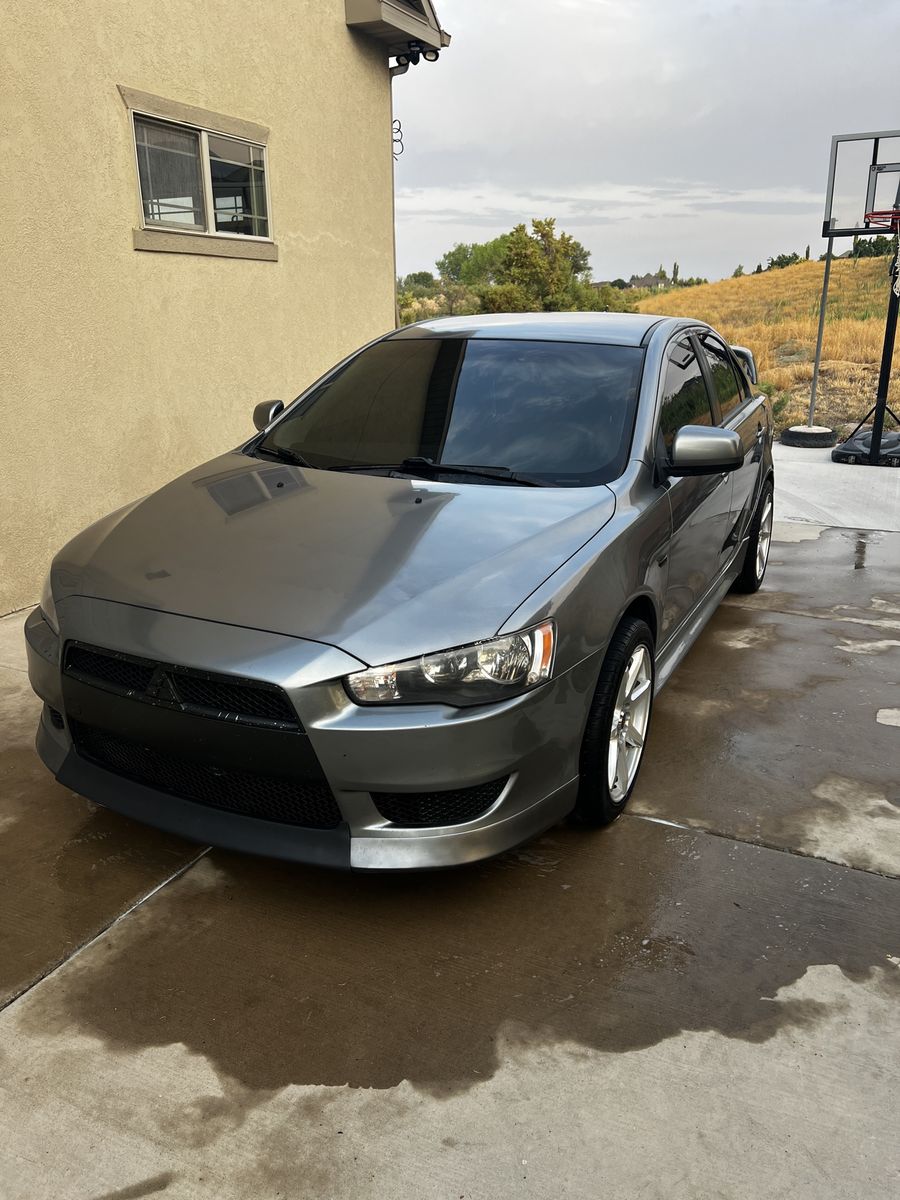 2014 Mitsubishi Lancer ES