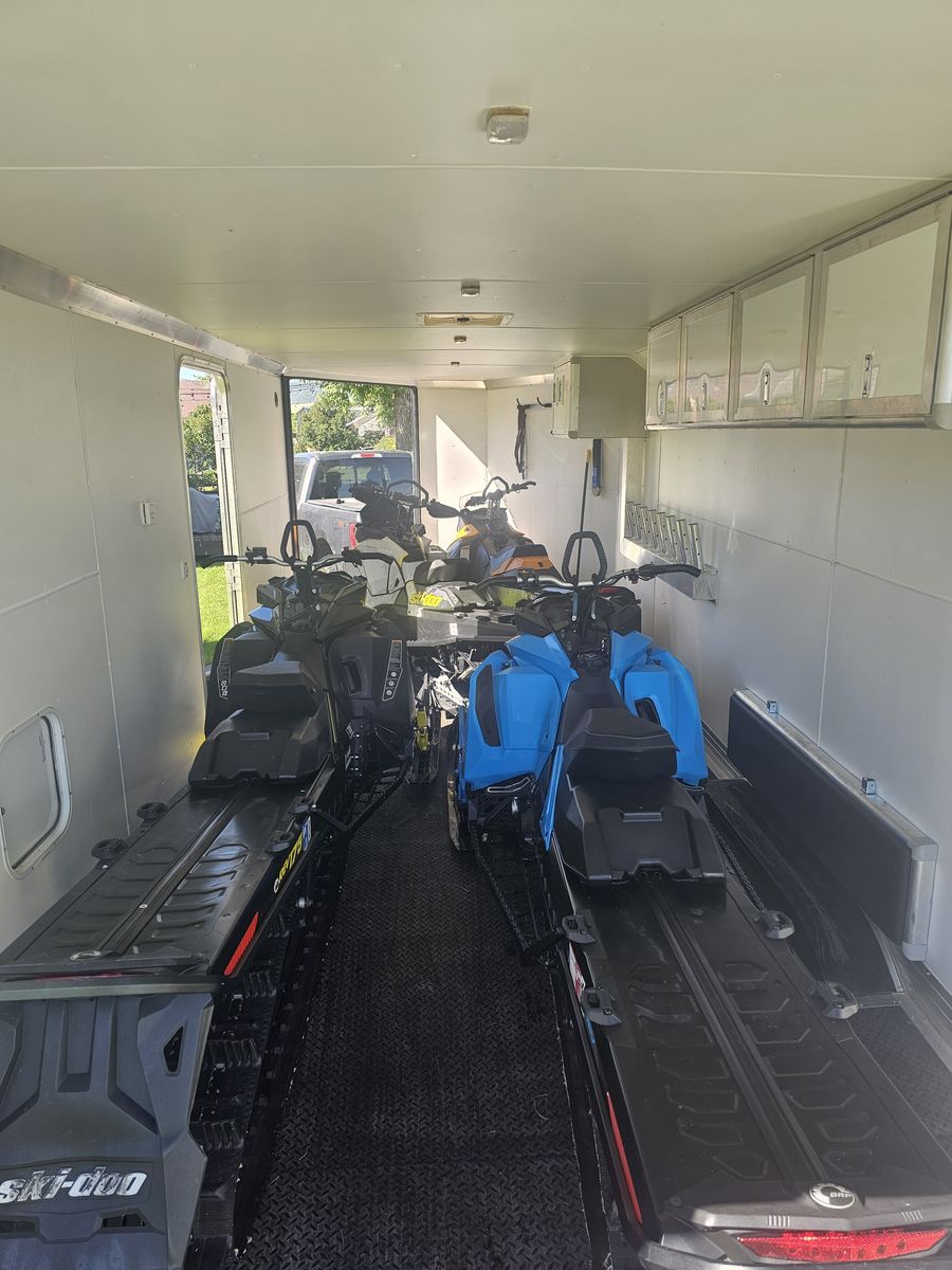 (4) Sleds & Trailer Summer Special!!