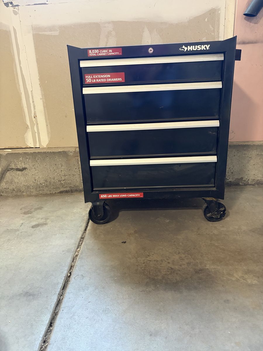 Husky Black 4-Drawer Rolling Tool Chest Cabinet 8,030 Cu In