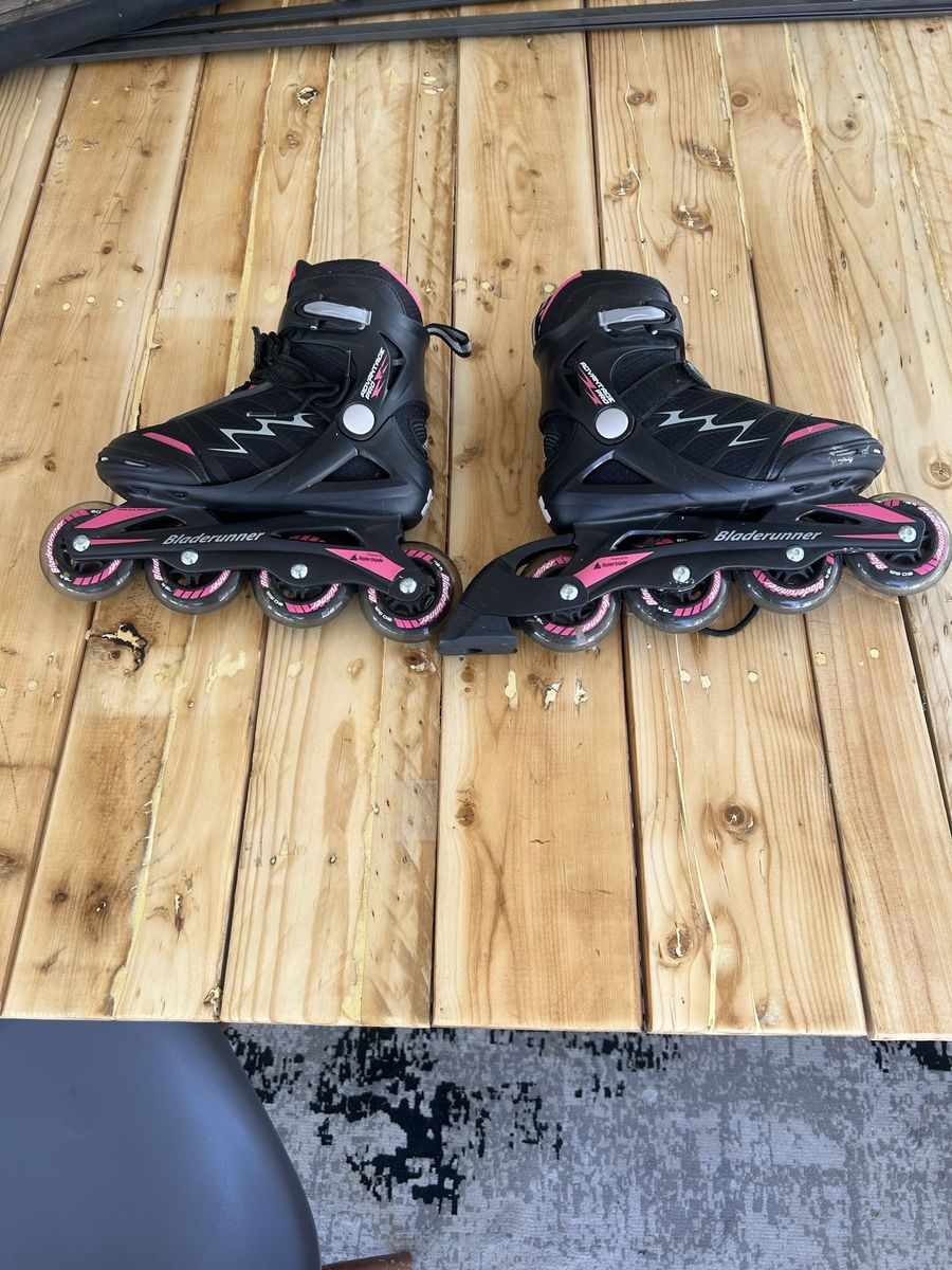 Bladerunner Advantage Pro Black and Pink Inline Skates