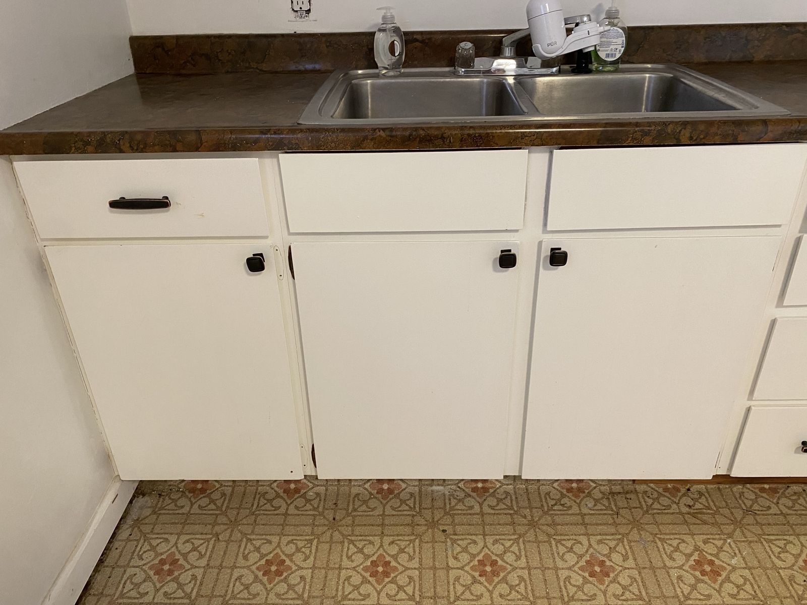 Main image 6