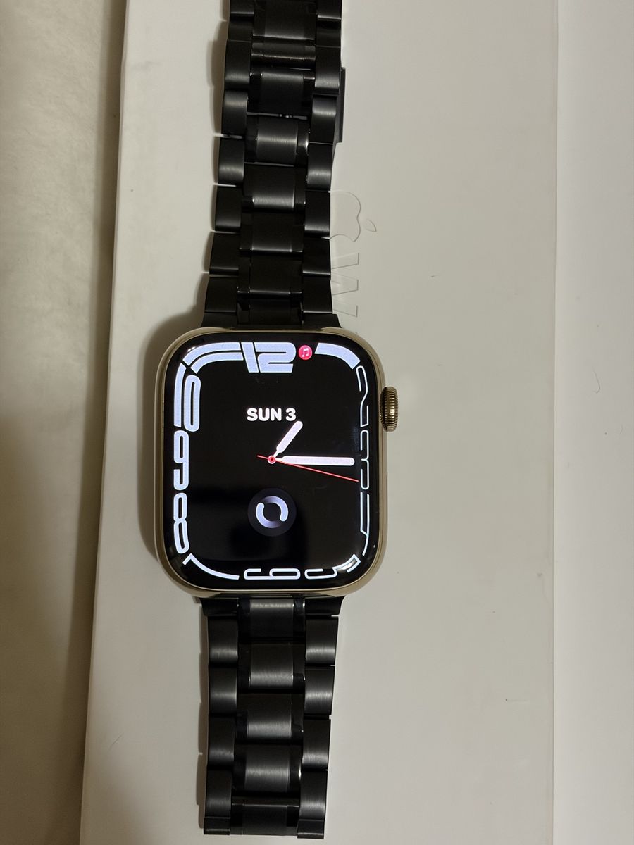 Apple watch series 11 42mm Silver Open Box  + New