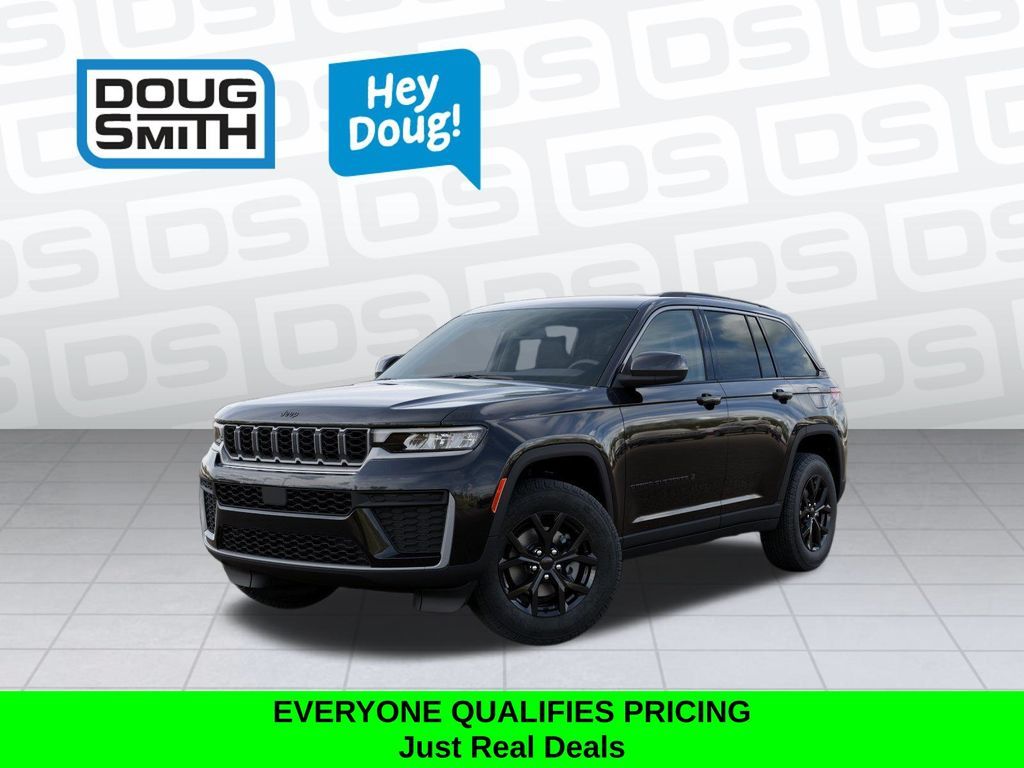2026 Jeep Grand Cherokee Laredo Altitude
