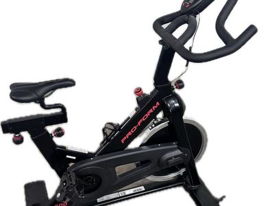 Proform 500 SPX Upright Trainer Bike
