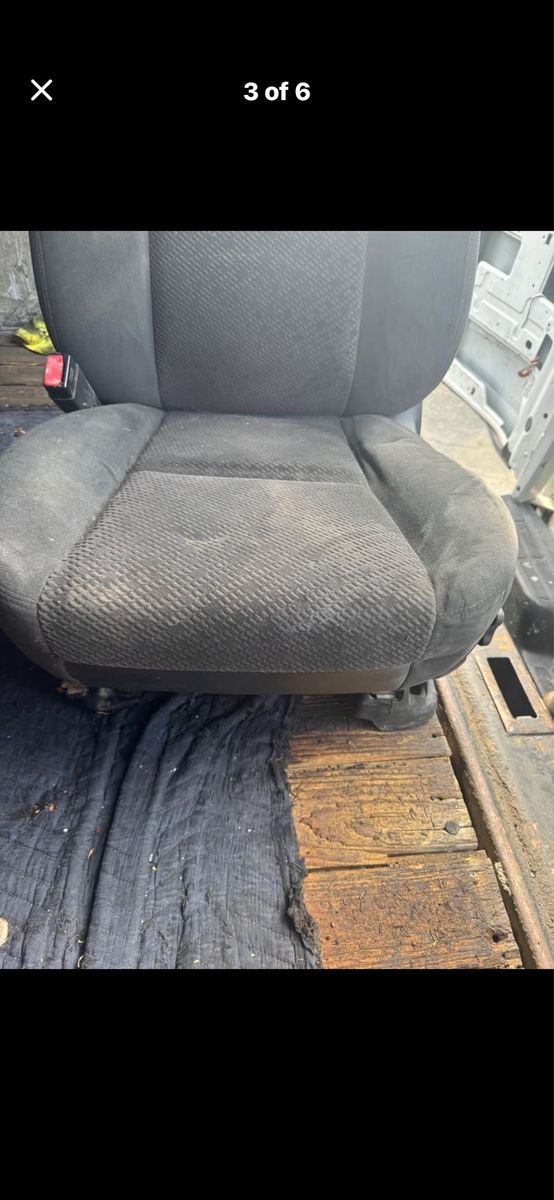SEAT ELECTRIC CHEVROLET SILVERADO OR GMC SIERRA 2007-2013
