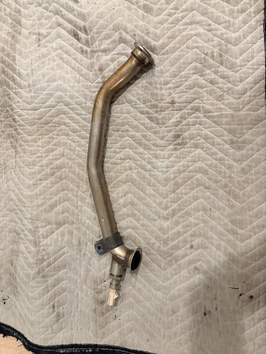 OEM EGR Crossover Air Transfer Tube w/ Sensor – 2010-2024 Ram 6.7L Cummins  Diesel