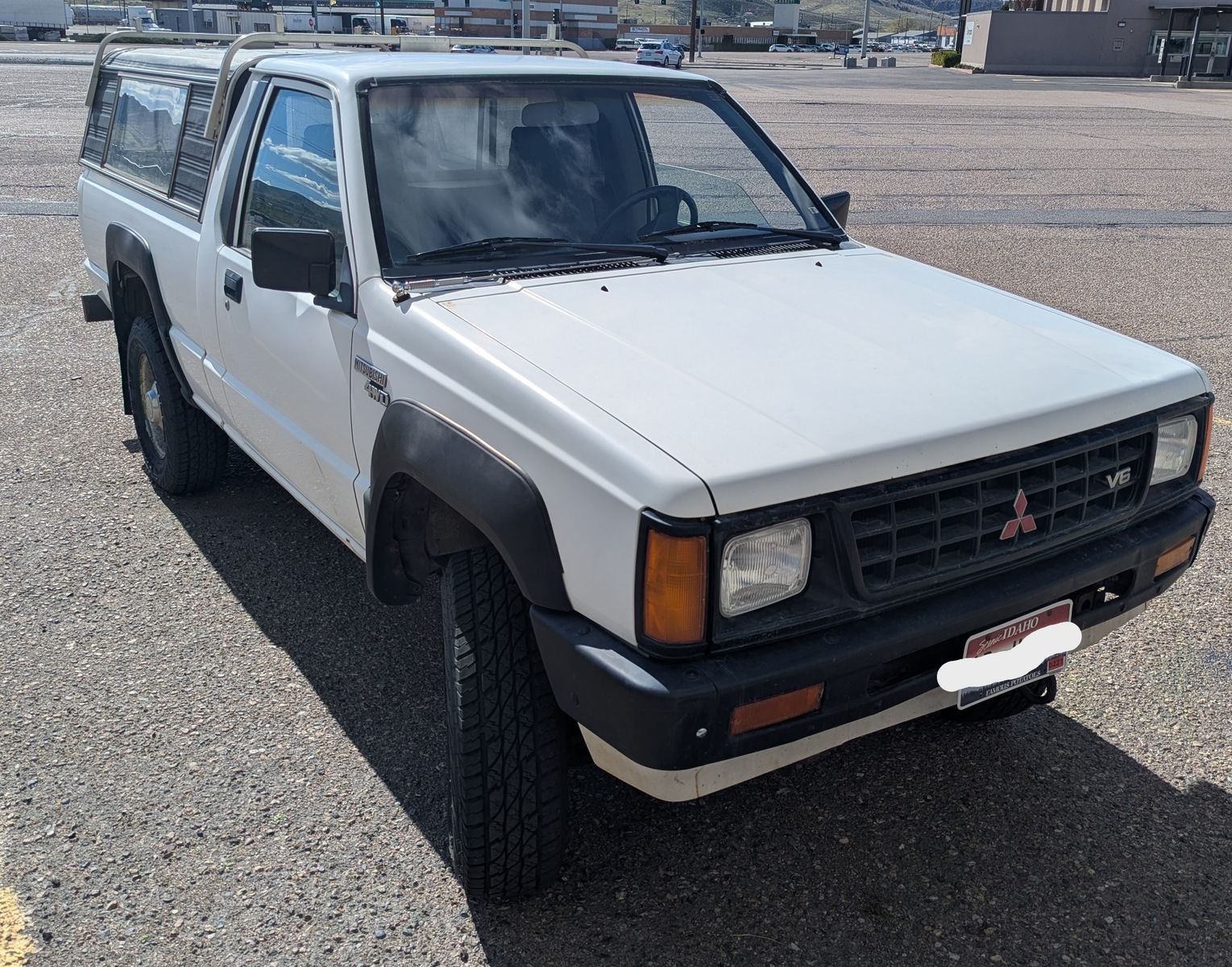 1991 MITSUBISHI MIGHTY MAX V6