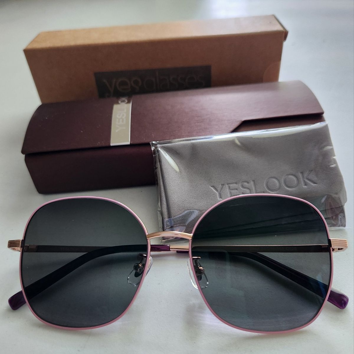 BRAND NEW Titanium Polarized Sunglasses, Zissy P17560 (Complete Box/Set)