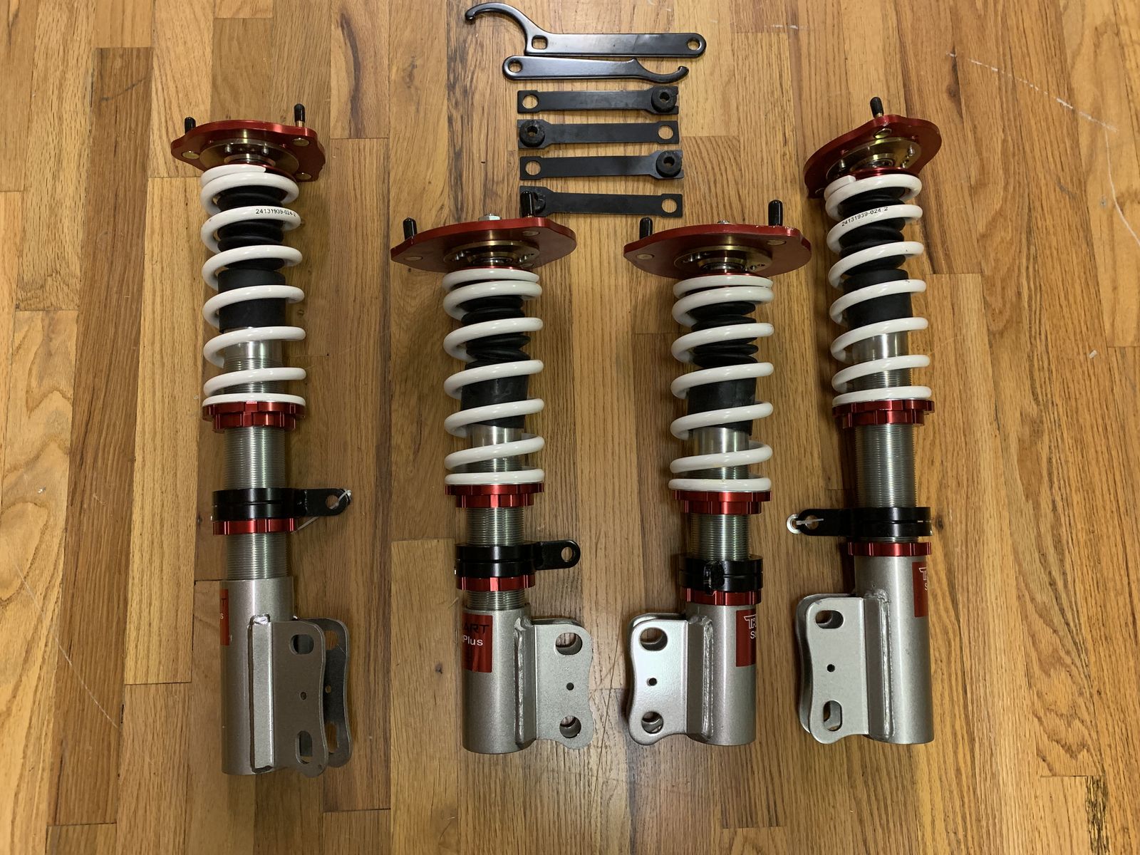 Truhart StreetPlus Coilovers Suspension Shock for 2002-2011 Lexus ES300 /  ES330 / ES350 Truhart TH-T807