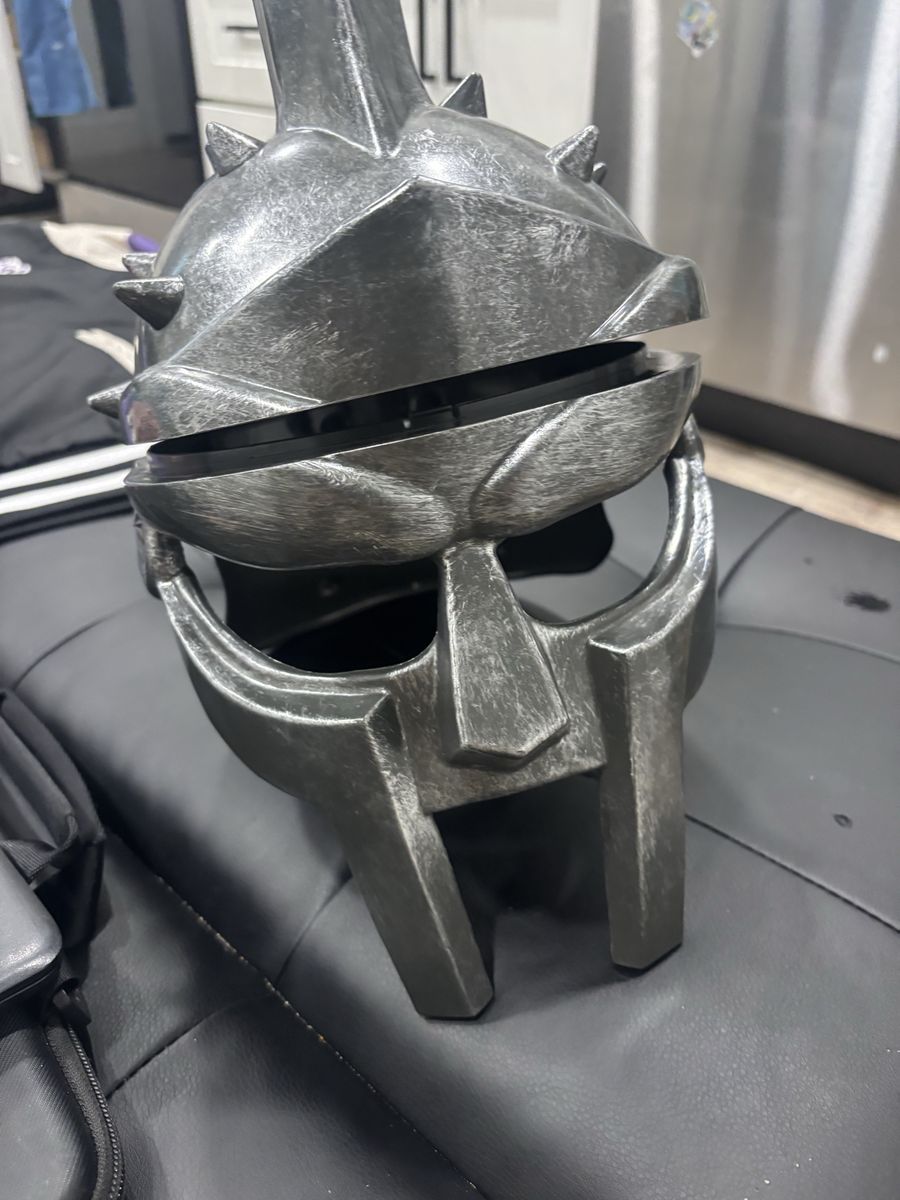 Spartan helmet costume