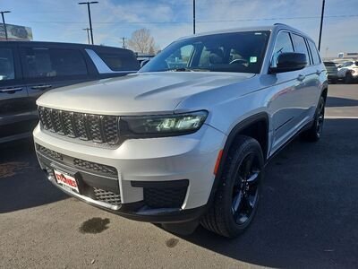 2022 Jeep Grand Cherokee L Altitude