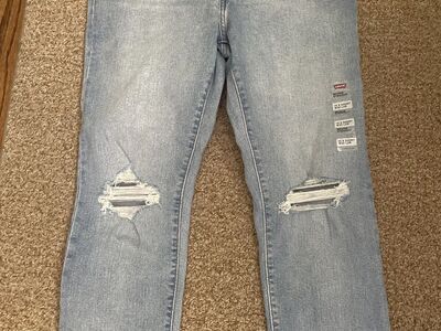 NWT Levis 14 X Short W32 L28 Jeans