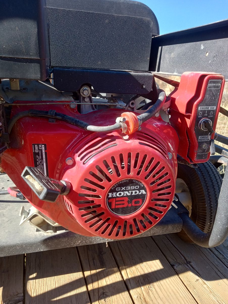 Honda GX390 Generator