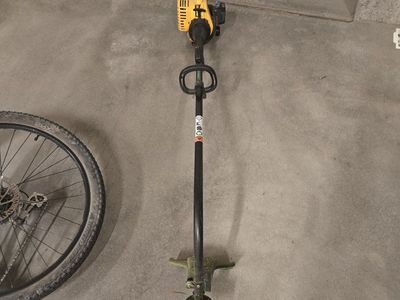 Bolen 25cc weed wacker